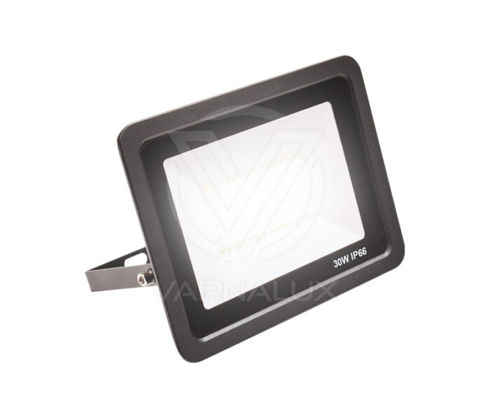 Varnalux LED Floodlight 30W - Image 4