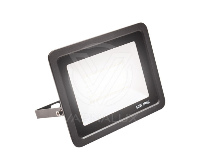 Varnalux LED Floodlight 50W - Image 4