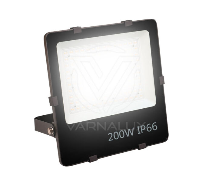 Varnalux Led Floodlight Premium 200W with Philips Driver - Image 5